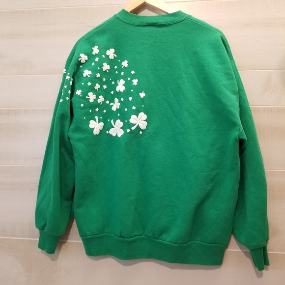 {S} VINTAGE St. Patrick's Day Sweatshirt Green Clovers Luck Of The Irish - Picture 2 of 10